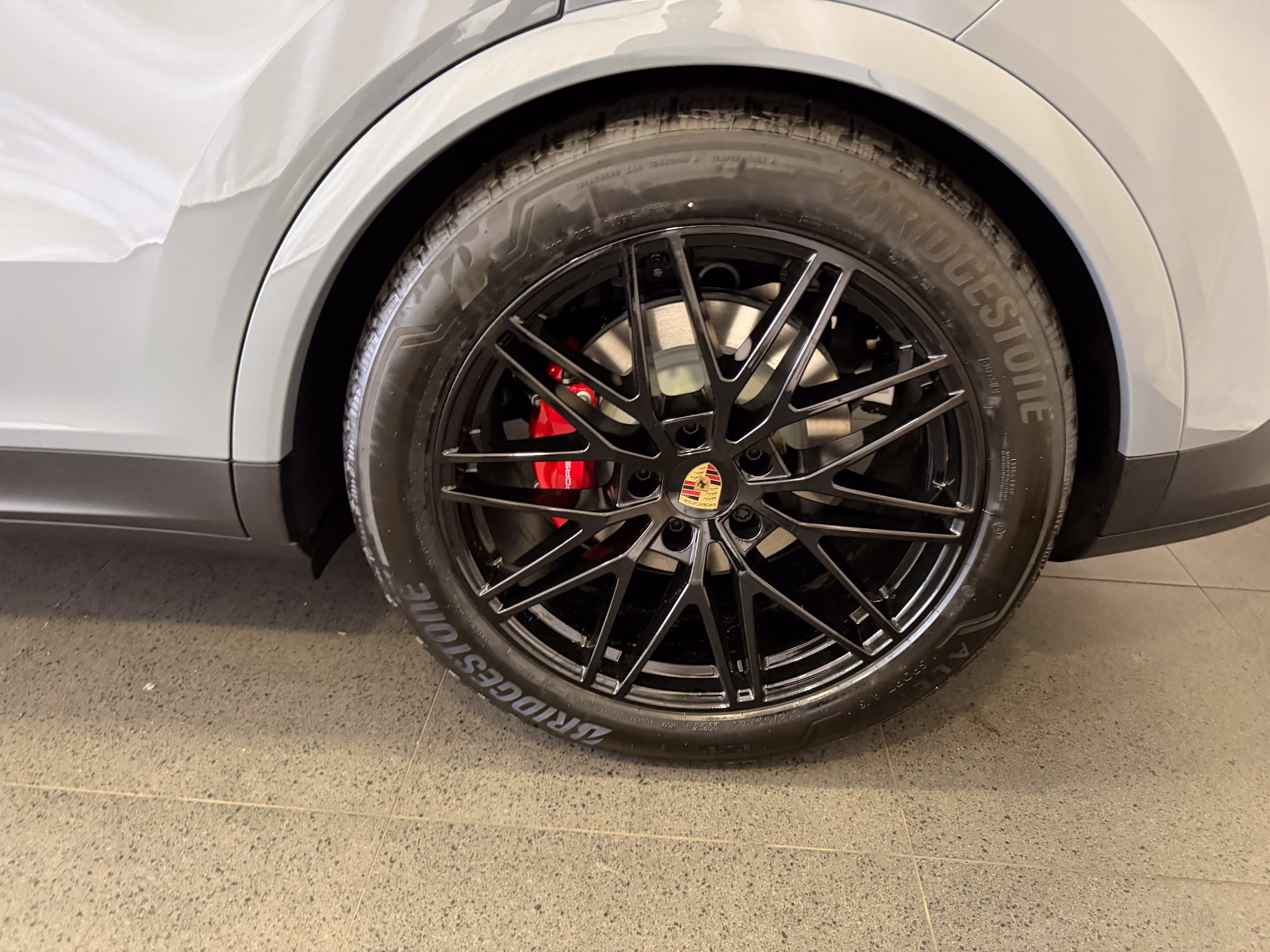 New 2027 Porsche Cayenne S AWD/4WD image 11