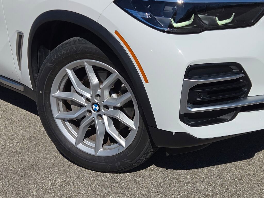Used 2023 BMW X5 xDrive40i image 3