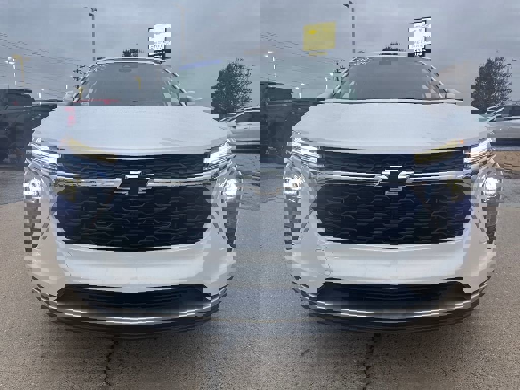 New 2026 Chevrolet Trax LT w/ LPO, Blackout Package image 10