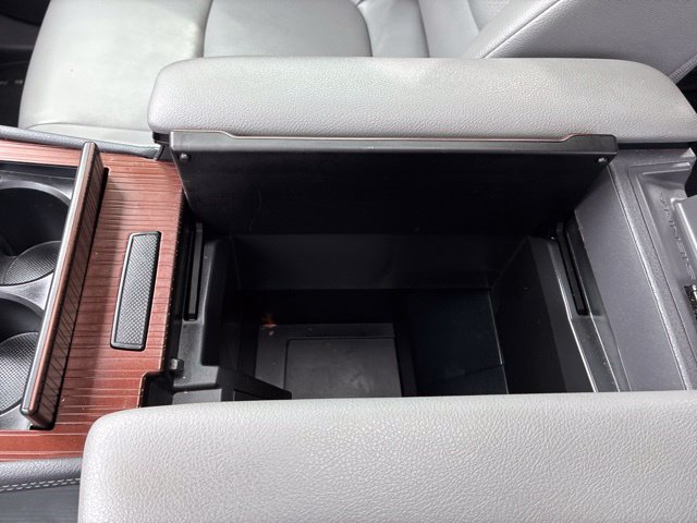 Used 2021 Toyota Sienna XLE FWD image 32