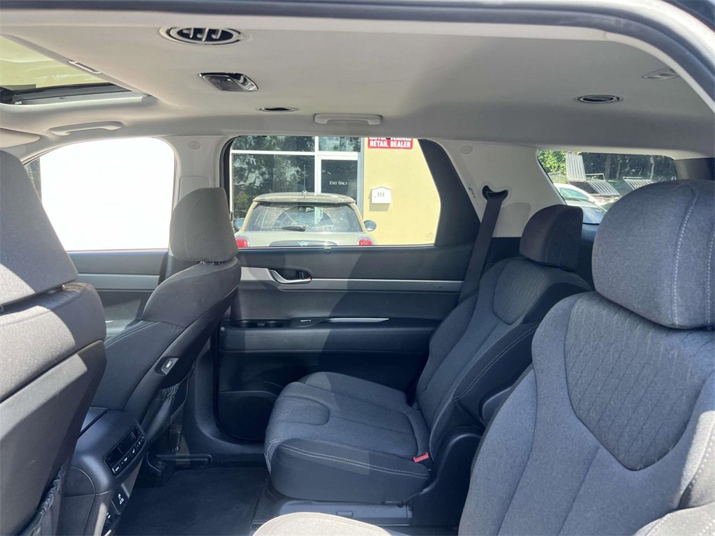 Used 2022 Hyundai Palisade SEL w/ Convenience Package image 11