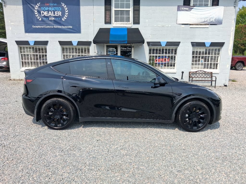 Used 2021 Tesla Model Y Long Range AWD/4WD image 21