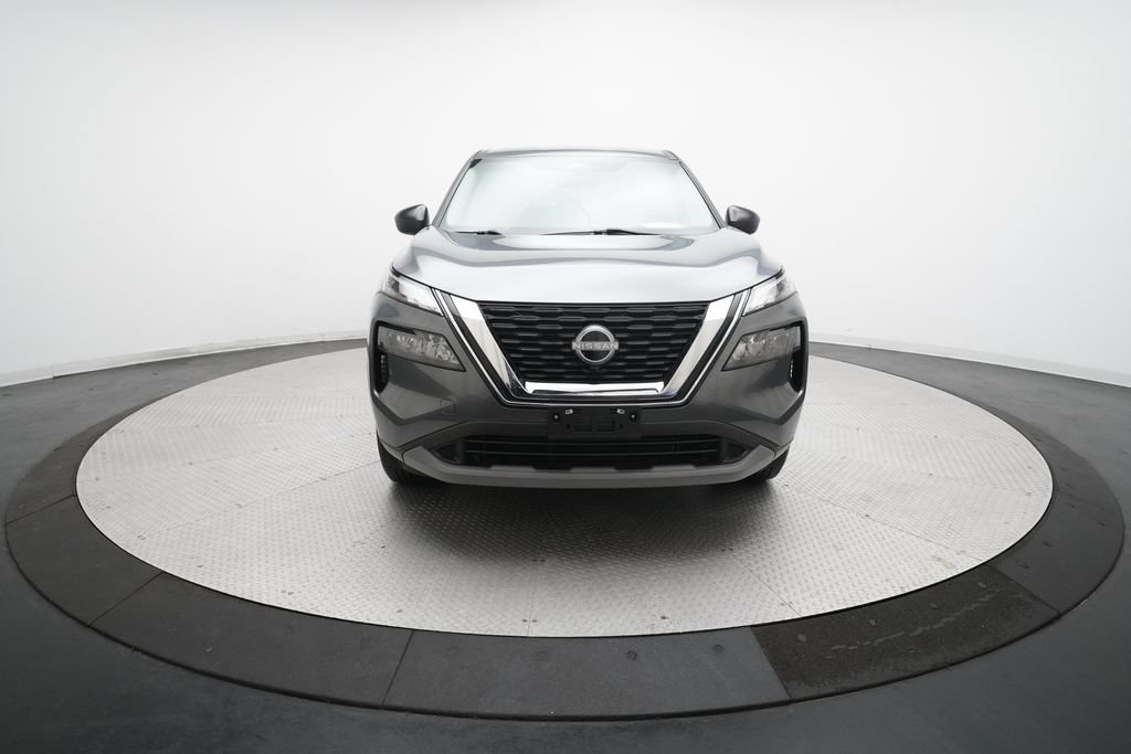 Used 2023 Nissan Rogue S AWD/4WD image 11