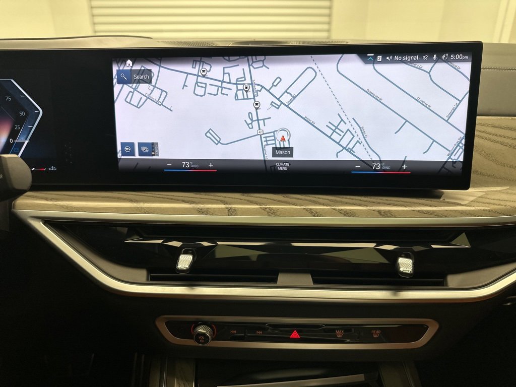 Used 2023 BMW X7 M60i w/ Executive Package image 22