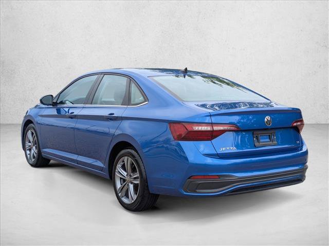 Used 2024 Volkswagen Jetta SE FWD image 8
