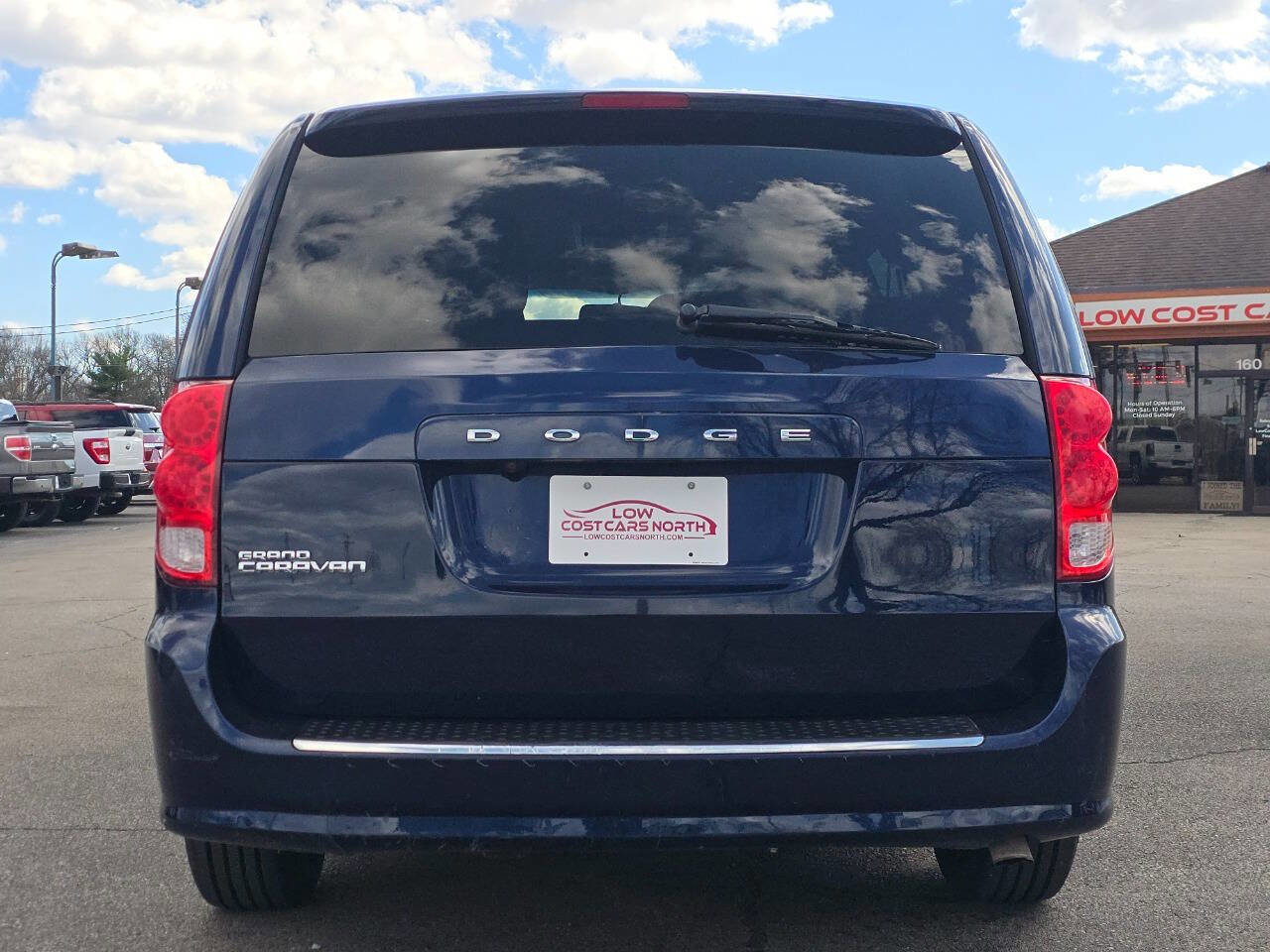 Used 2017 Dodge Grand Caravan SE w/ Power Window Group image 6