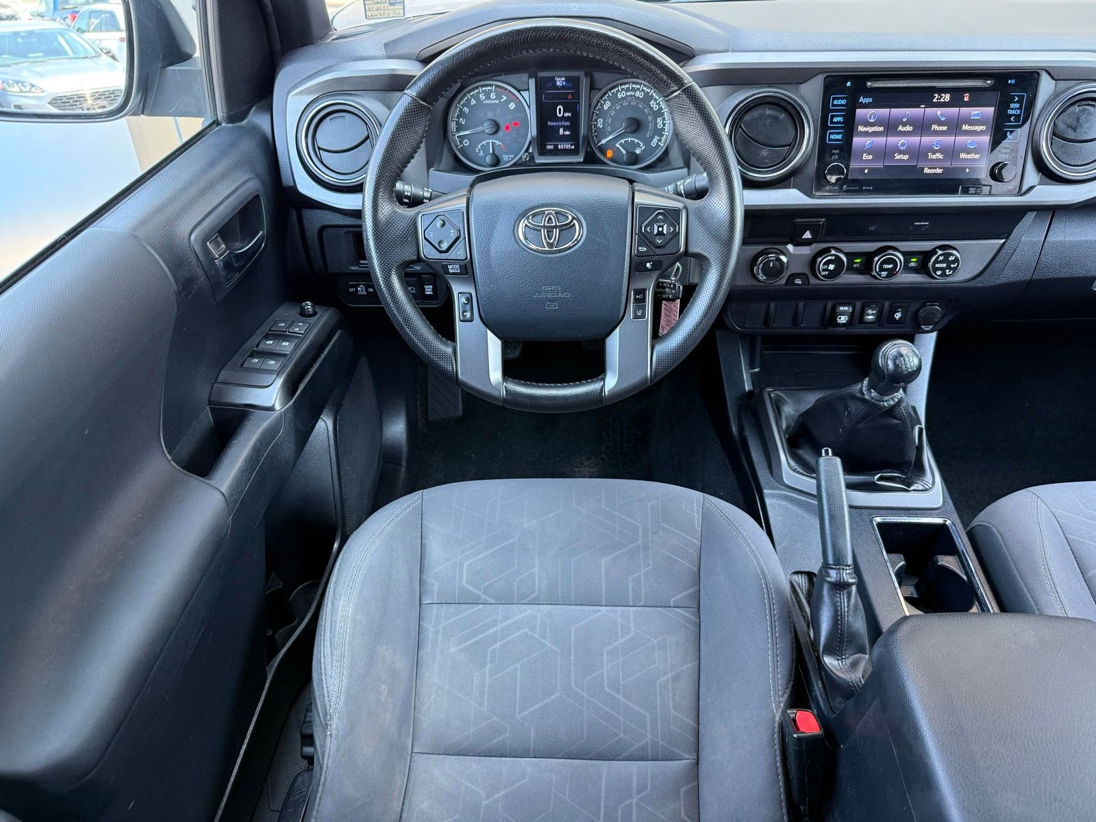 Used 2019 Toyota Tacoma TRD Sport AWD/4WD image 27