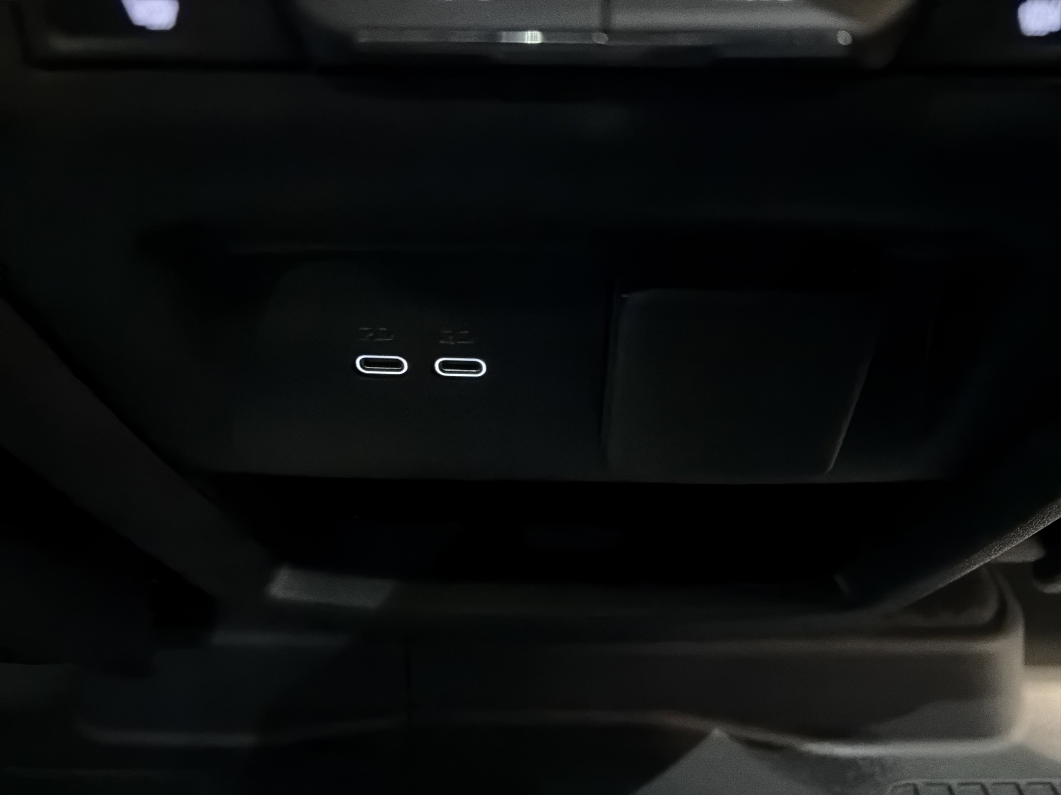 New 2026 Chevrolet Traverse RS w/ LPO, Floor Liner Package image 15