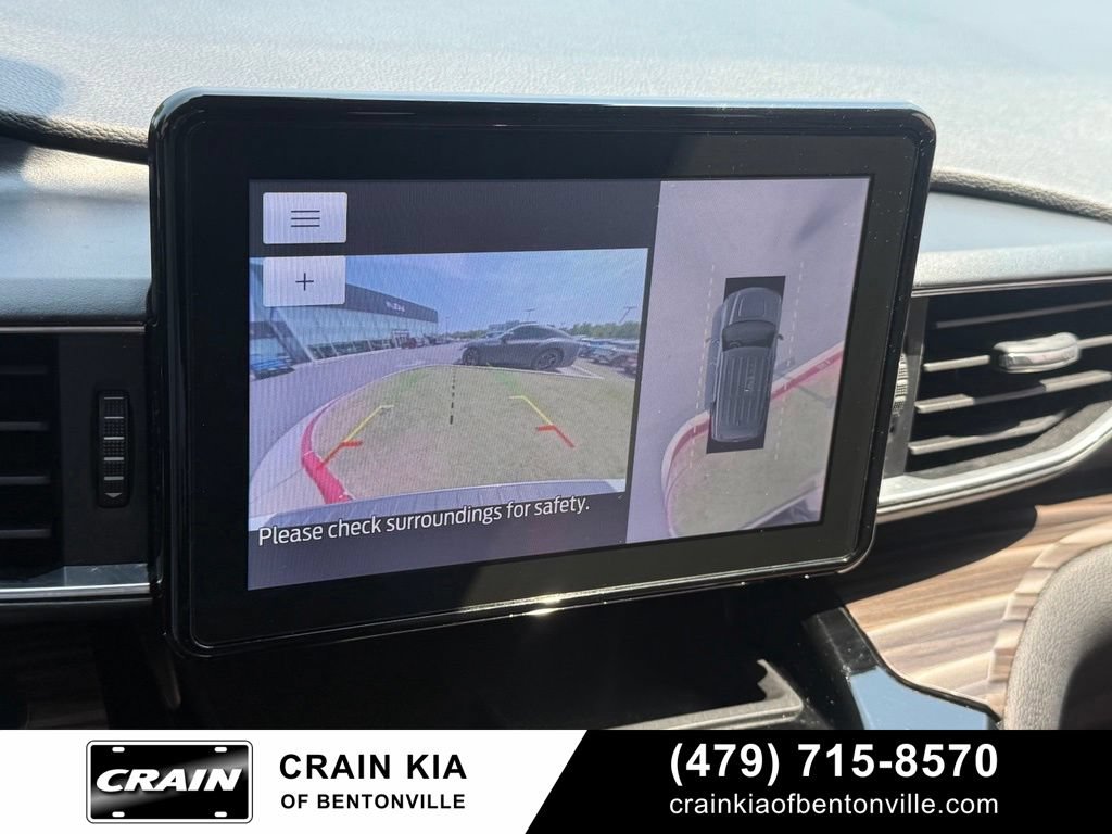 Used 2021 Ford Explorer Limited w/ Equipment Group 301A RWD image 16