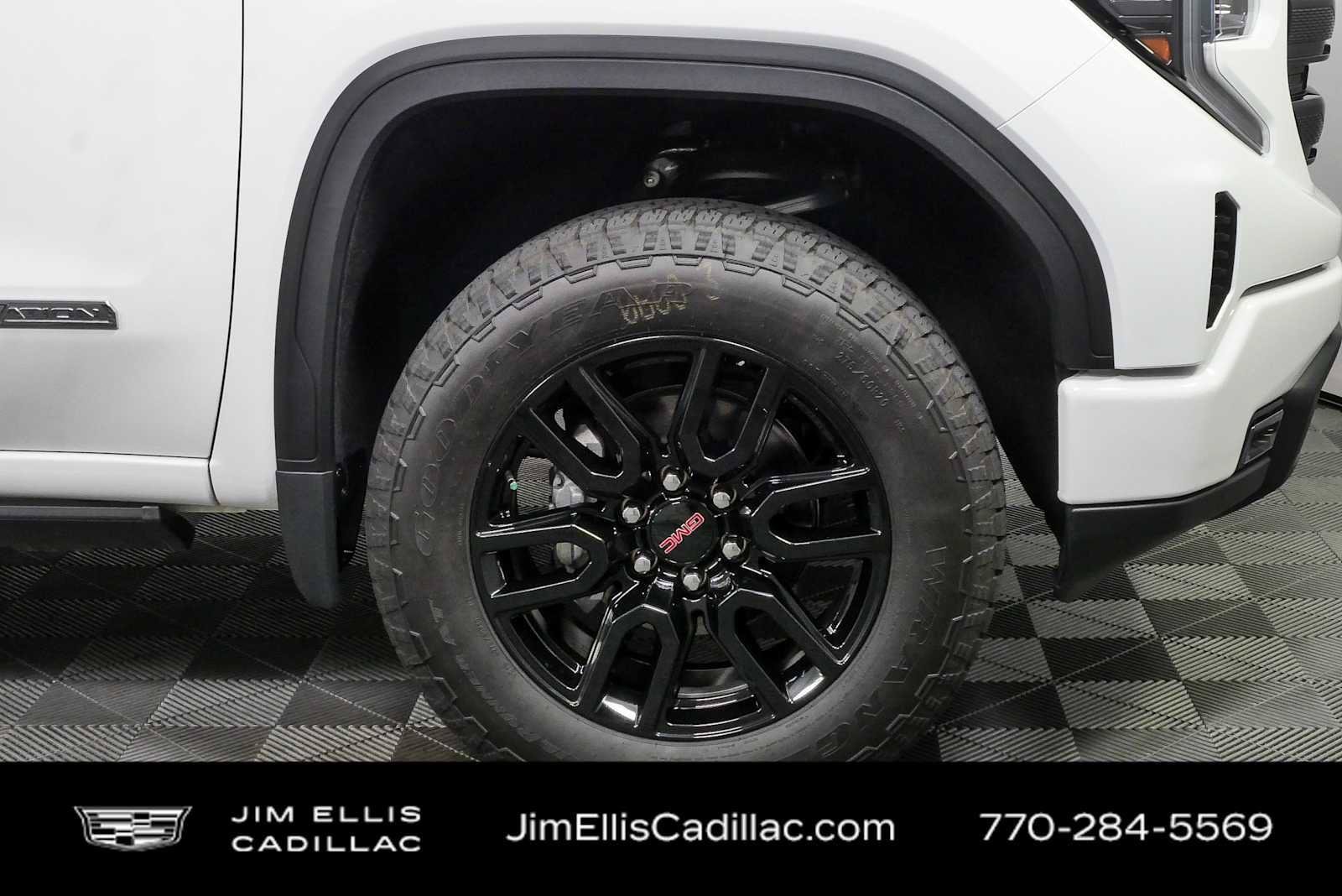 Used 2026 GMC Sierra 1500 Elevation w/ Preferred Package AWD/4WD image 37