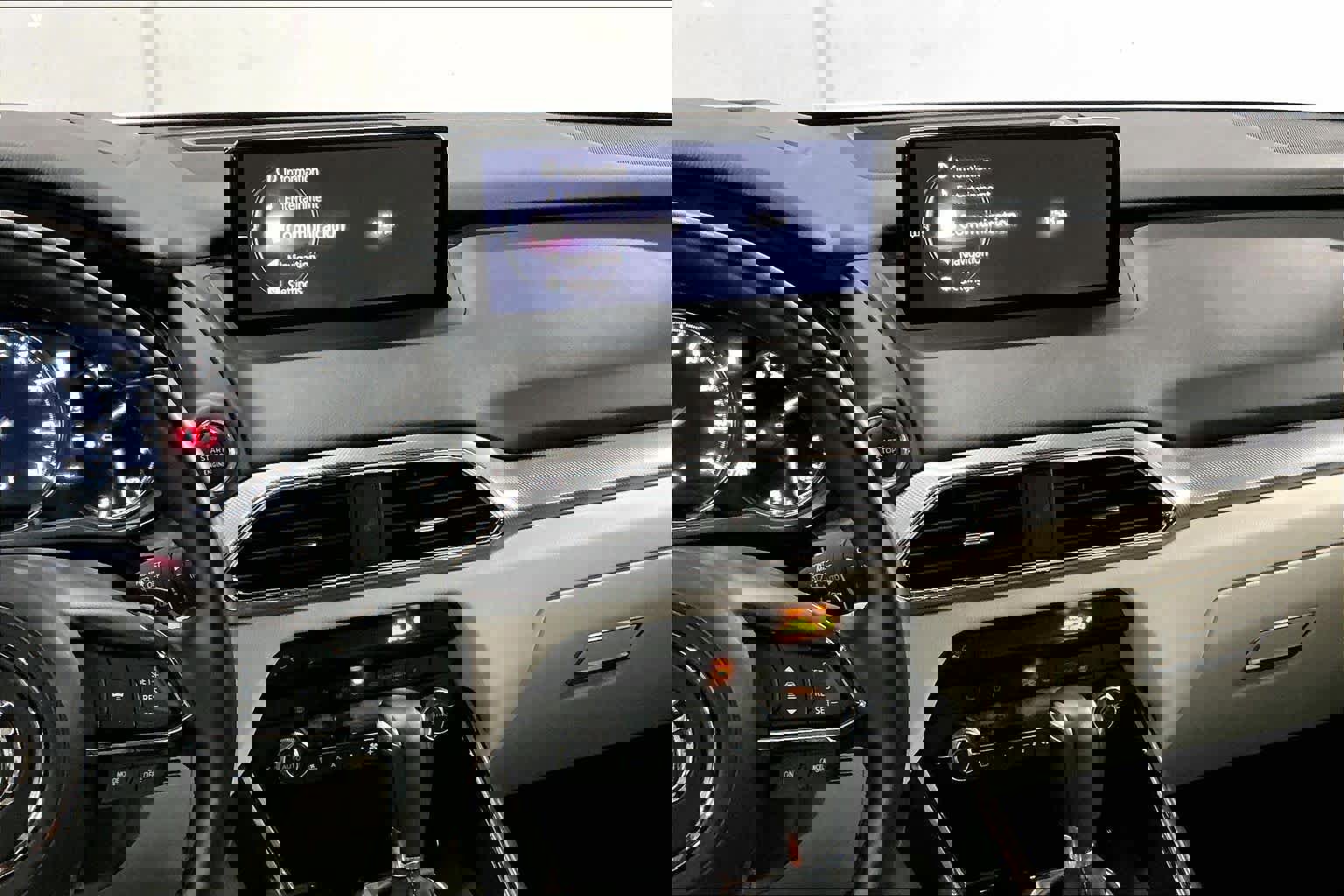 Used 2023 MAZDA CX-9 Signature image 9