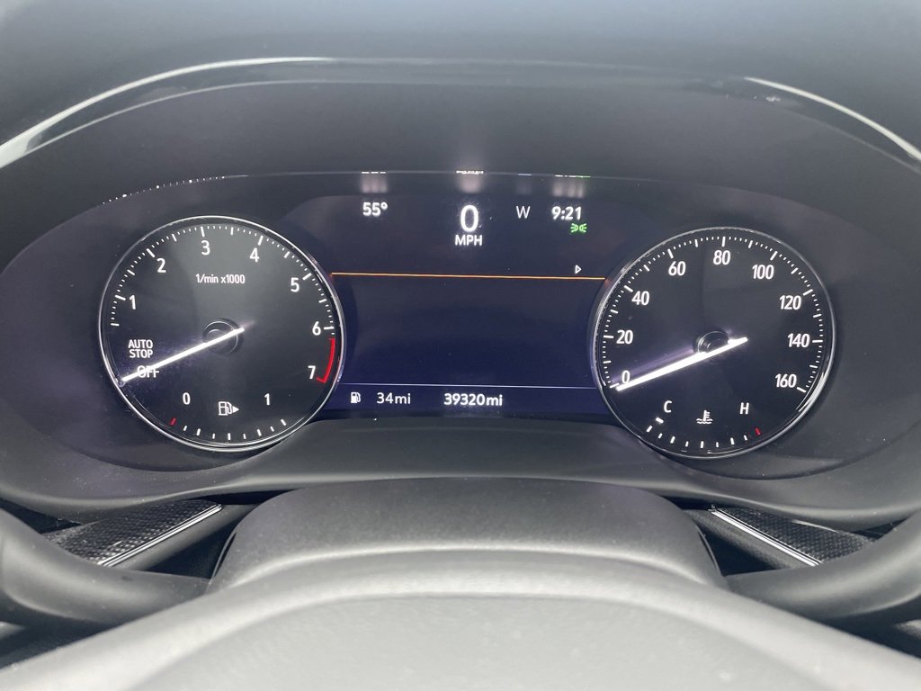 Used 2023 Buick Envision Essence image 29