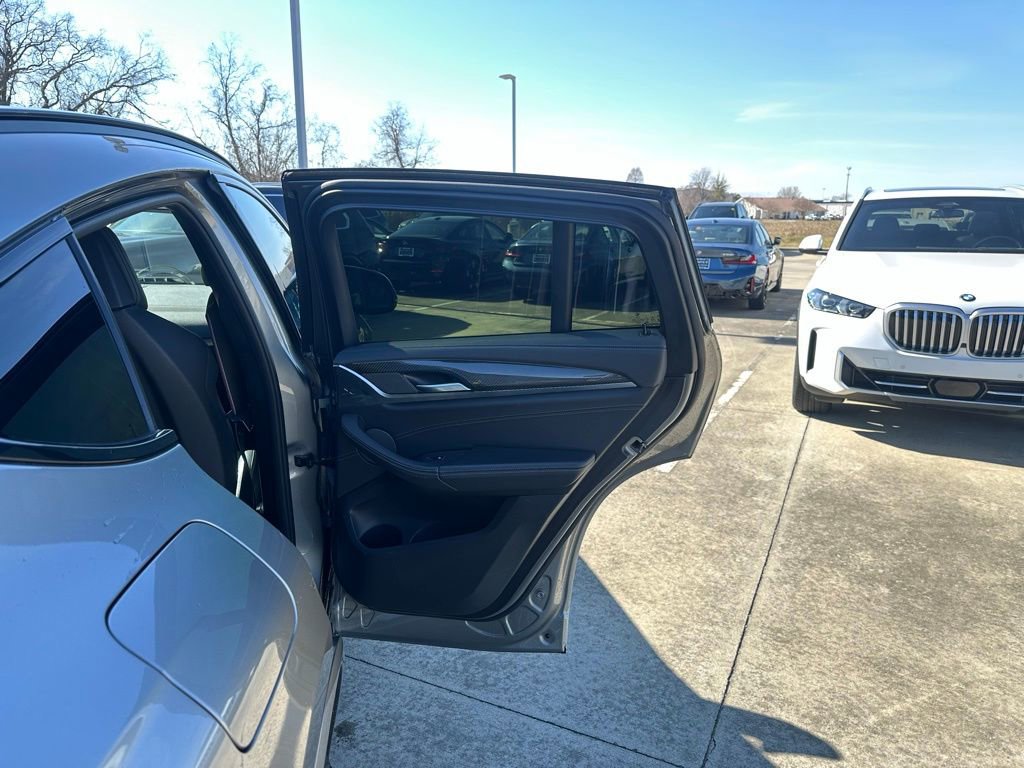 Used 2021 BMW X4 M w/ Competition Package image 27