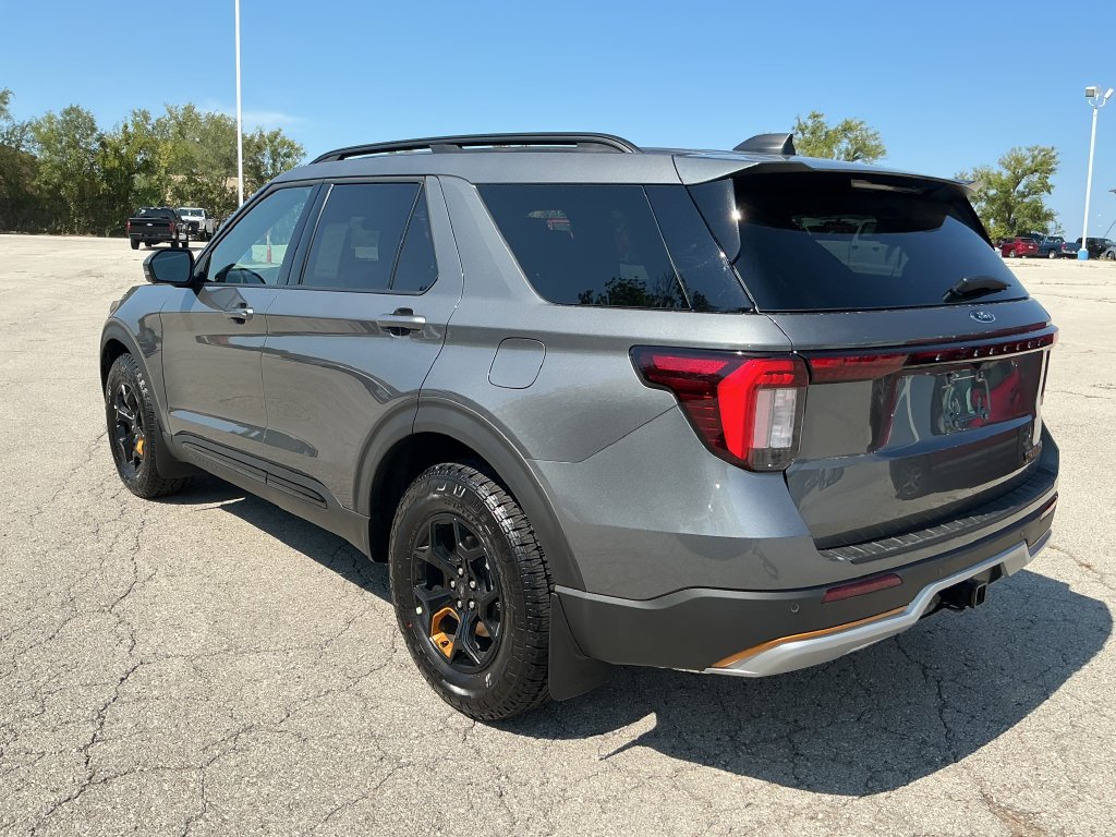 New 2026 Ford Explorer Tremor AWD/4WD image 3