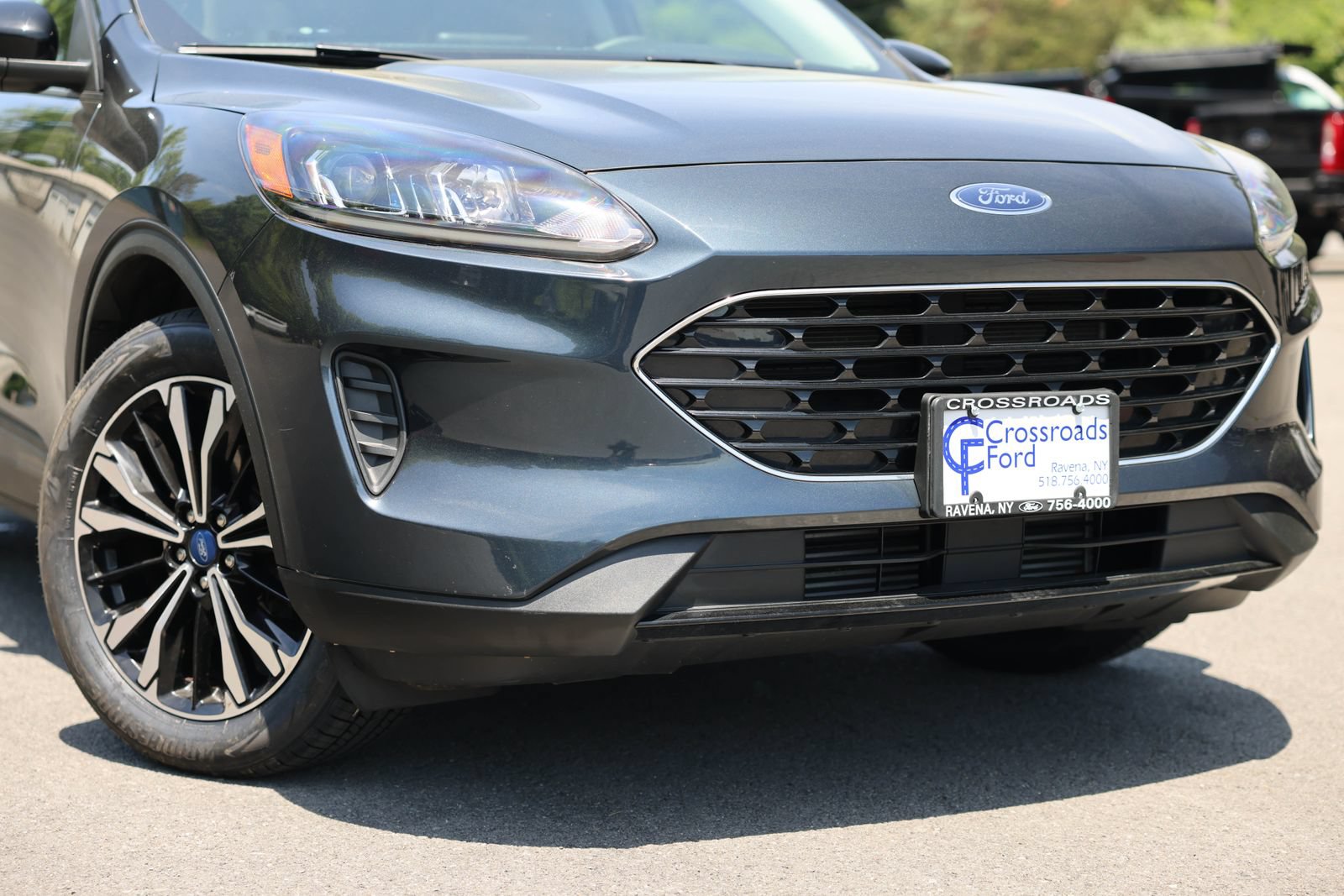 Used 2022 Ford Escape SE w/ SE Sport Appearance Package AWD/4WD image 31