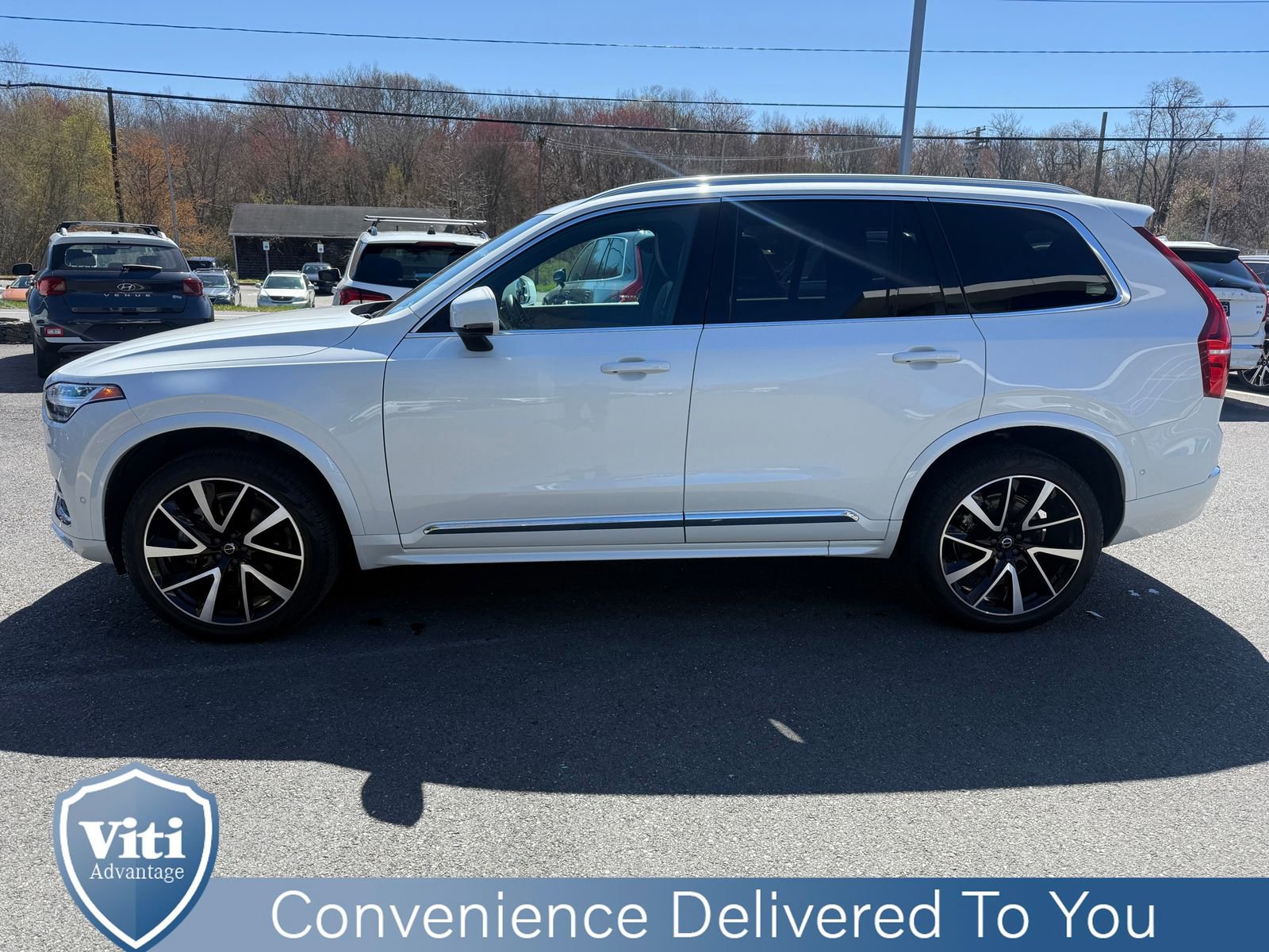 Used 2023 Volvo XC90 B5 Plus w/ Protection Package Premier AWD/4WD image 5