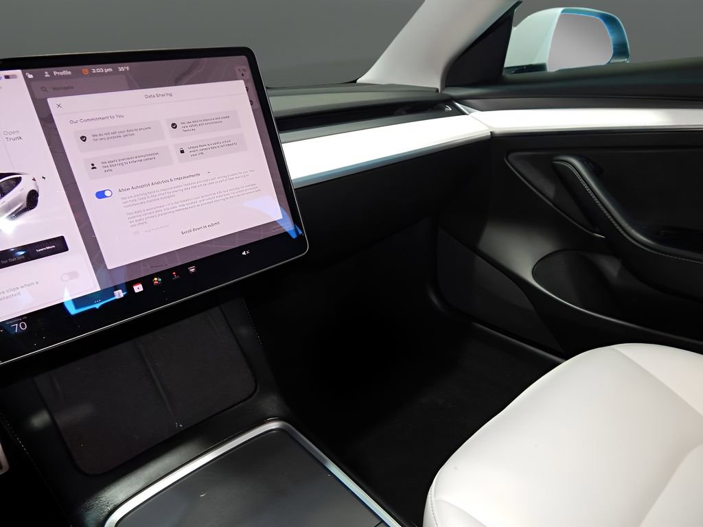Used 2021 Tesla Model 3 Performance AWD/4WD image 23