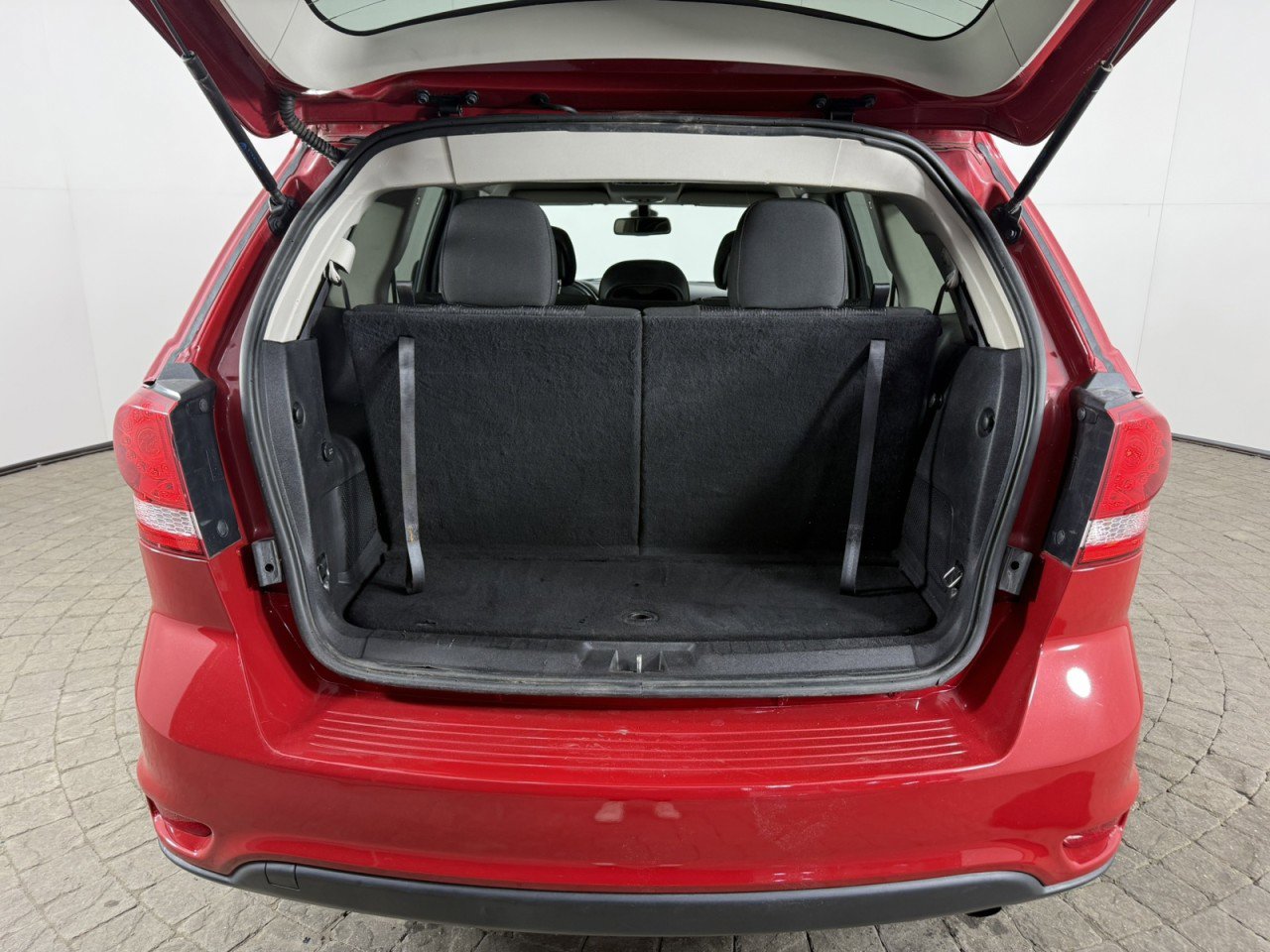 Used 2019 Dodge Journey SE w/ Connectivity Group image 7