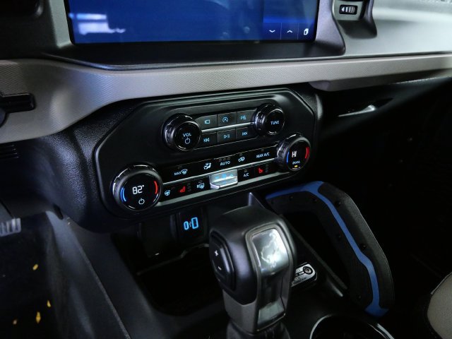 Used 2024 Ford Bronco Wildtrak AWD/4WD image 21