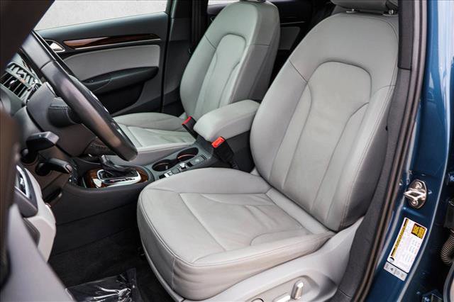 Used 2018 Audi Q3 2.0T Premium Plus w/ Premium Plus Package image 12