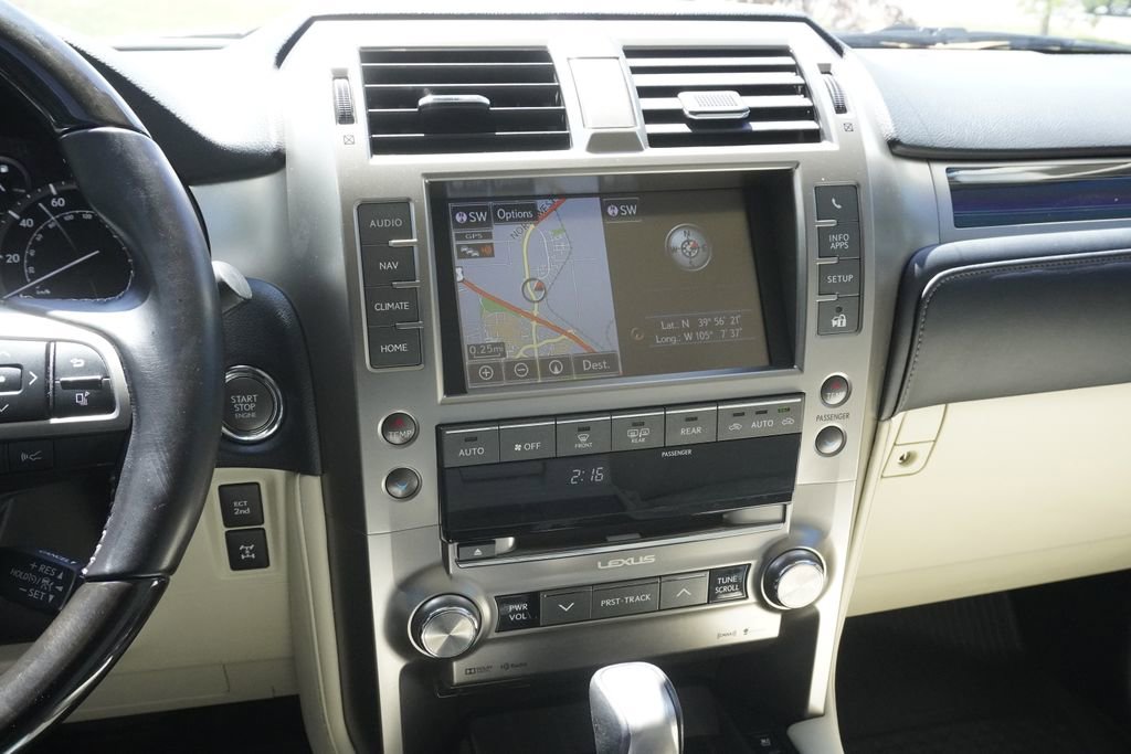 Used 2020 Lexus GX 460 Premium AWD/4WD image 15