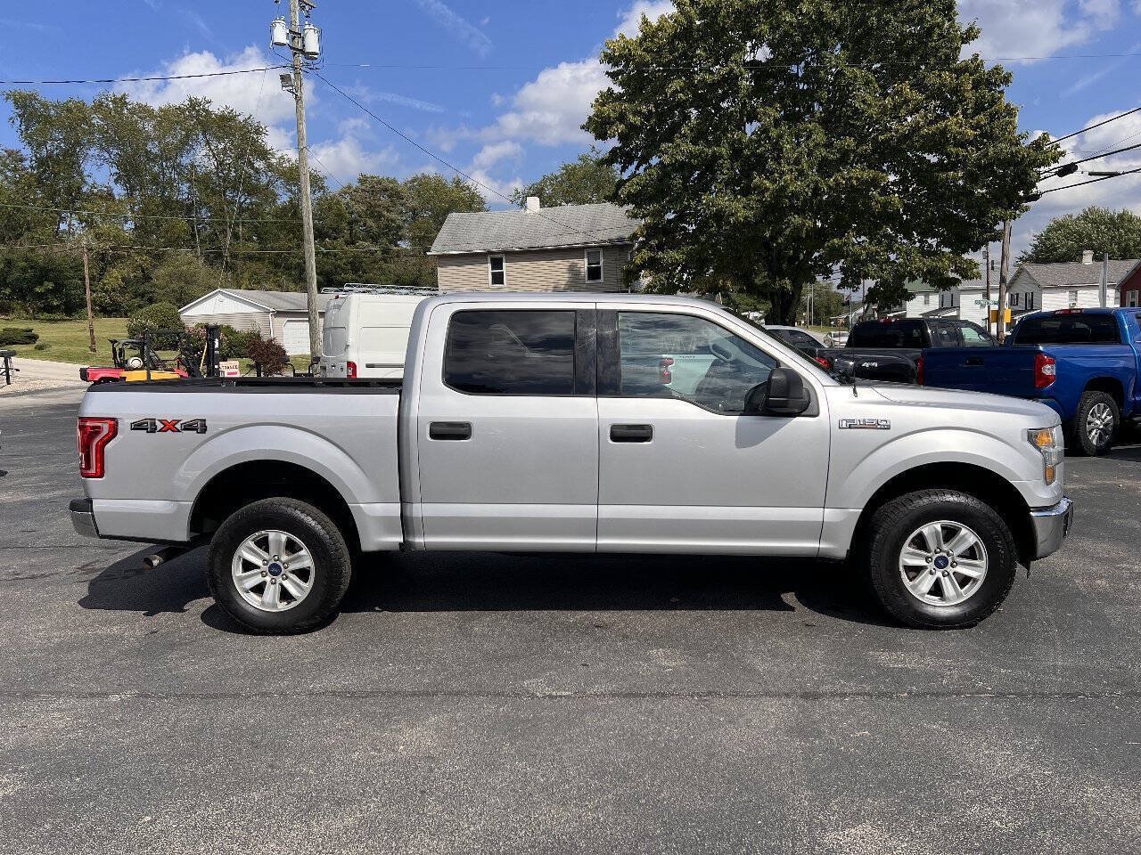 Used 2015 Ford F150 XLT AWD/4WD image 4
