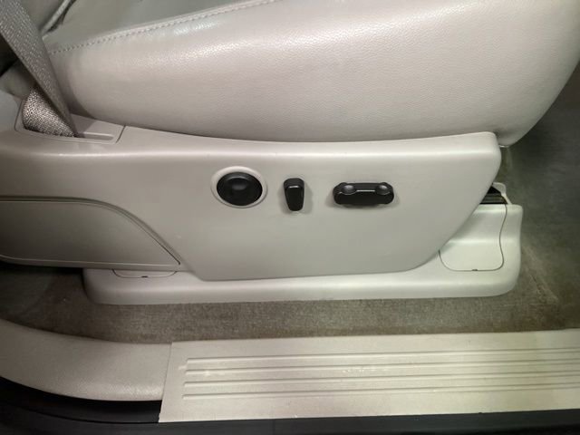 Used 2014 Chevrolet Silverado 2500 LTZ w/ LTZ Plus Package image 58