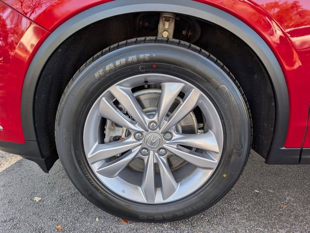 Used 2024 Acura MDX SH-AWD image 11