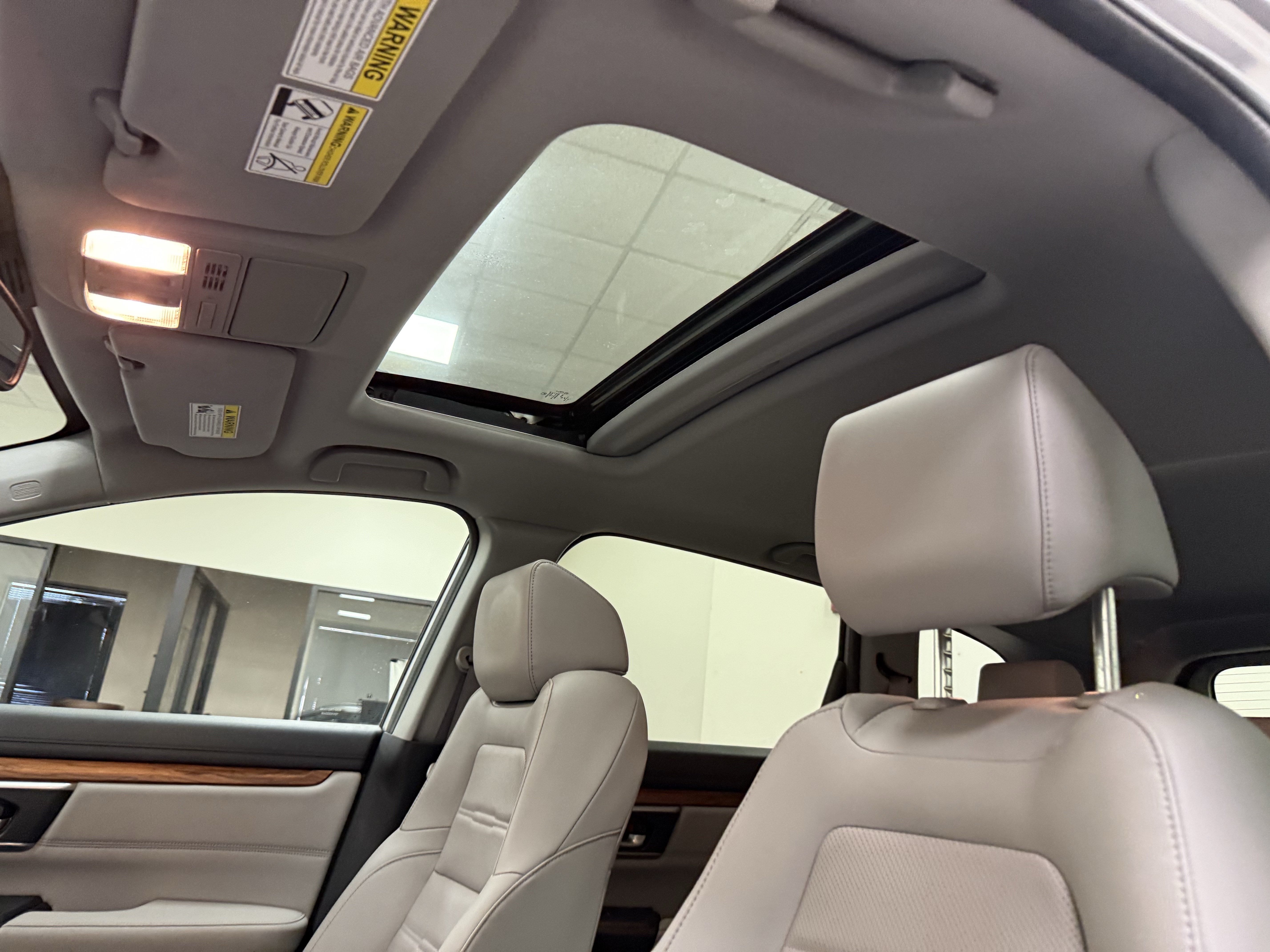 Used 2022 Honda CR-V Touring image 14