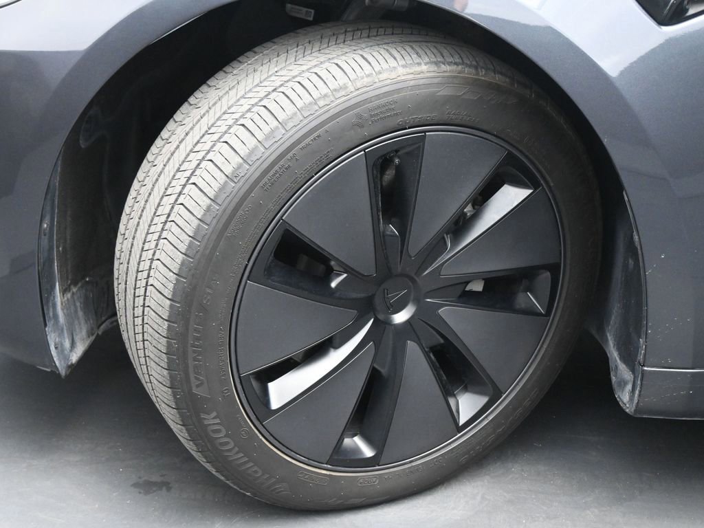 Used 2024 Tesla Model 3 Standard Range image 19
