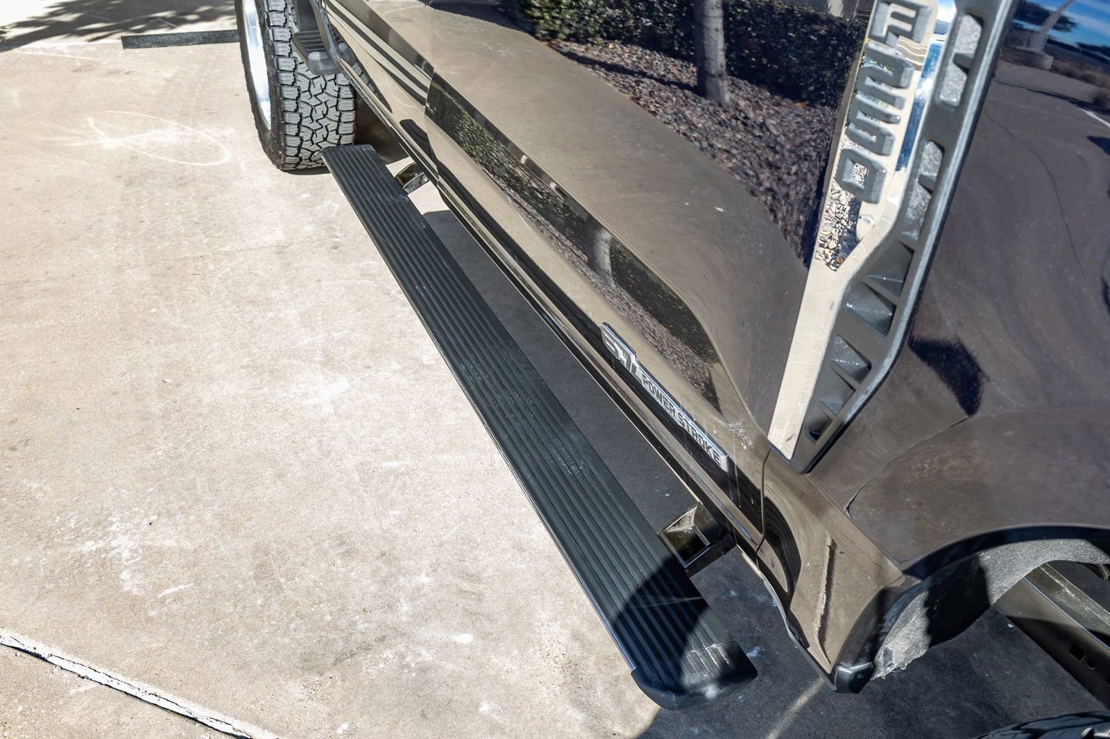 Used 2025 Ford F250 King Ranch w/ Snow Plow Prep Package image 12