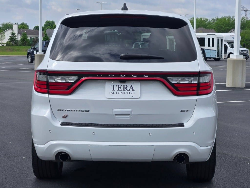 Used 2025 Dodge Durango GT AWD/4WD image 14