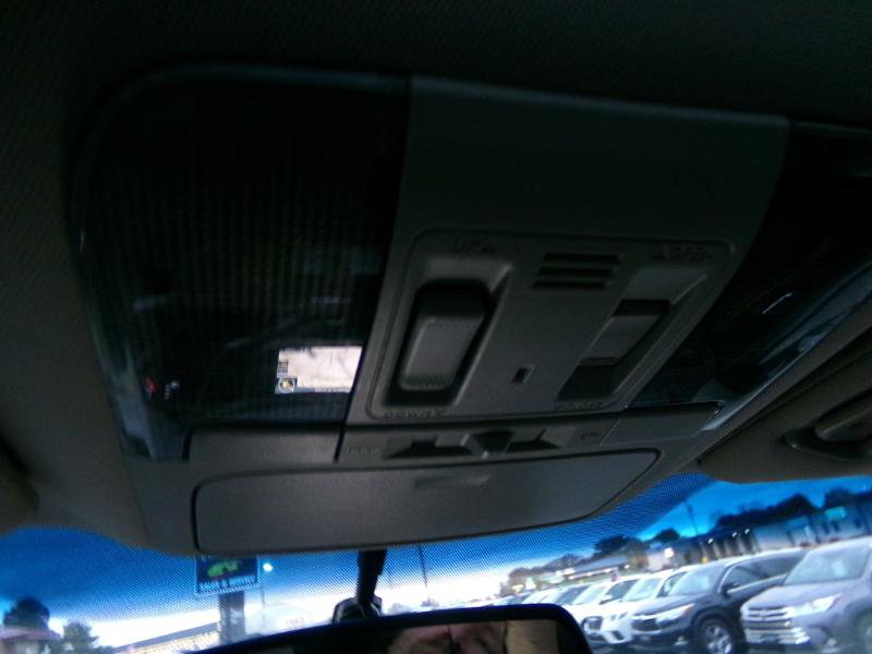 Used 2014 Subaru Outback 3.6R Limited image 30