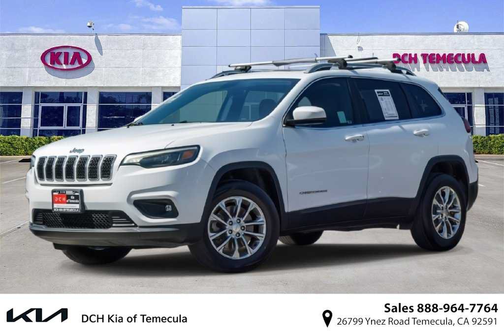 Used 2019 Jeep Cherokee Latitude Plus w/ Comfort/Convenience Group
