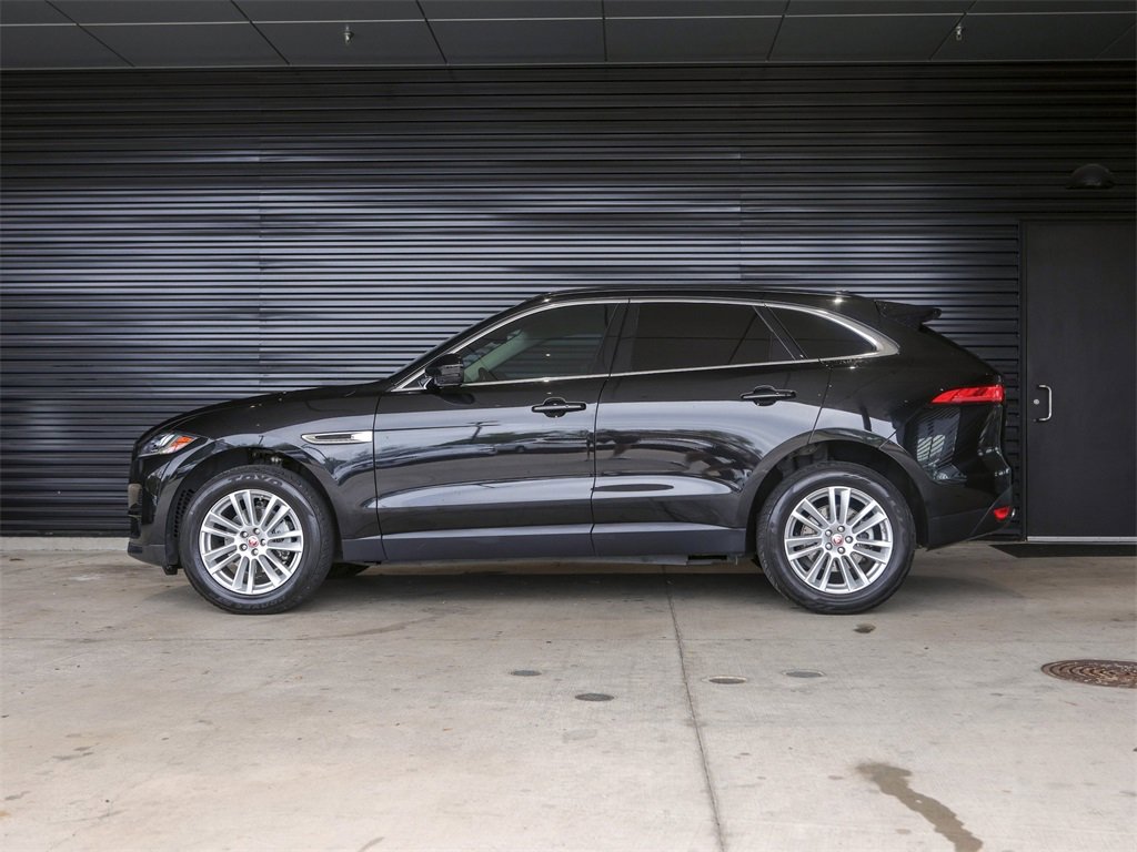 Used 2019 Jaguar F-PACE Prestige image 2
