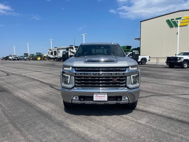 Used 2022 Chevrolet Silverado 2500 LTZ w/ LTZ Convenience Package AWD/4WD image 2