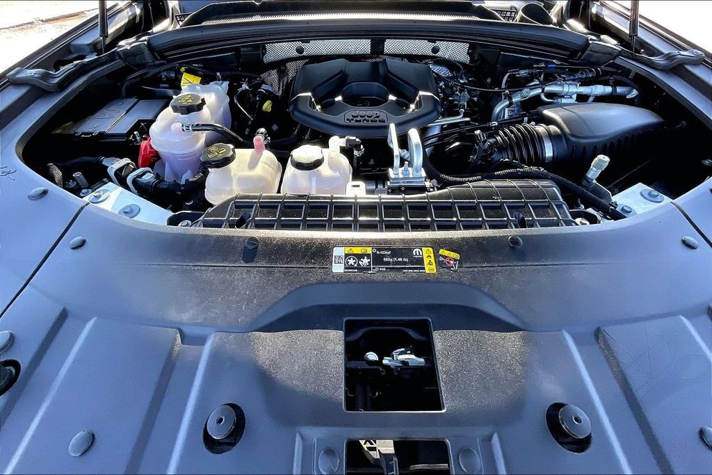 Used 2022 Jeep Grand Cherokee Summit w/ Luxury Tech Group V image 31