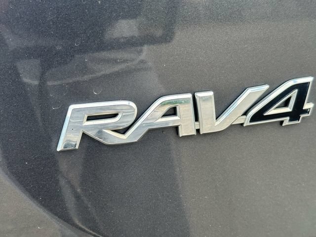 Used 2015 Toyota RAV4 XLE AWD/4WD image 11