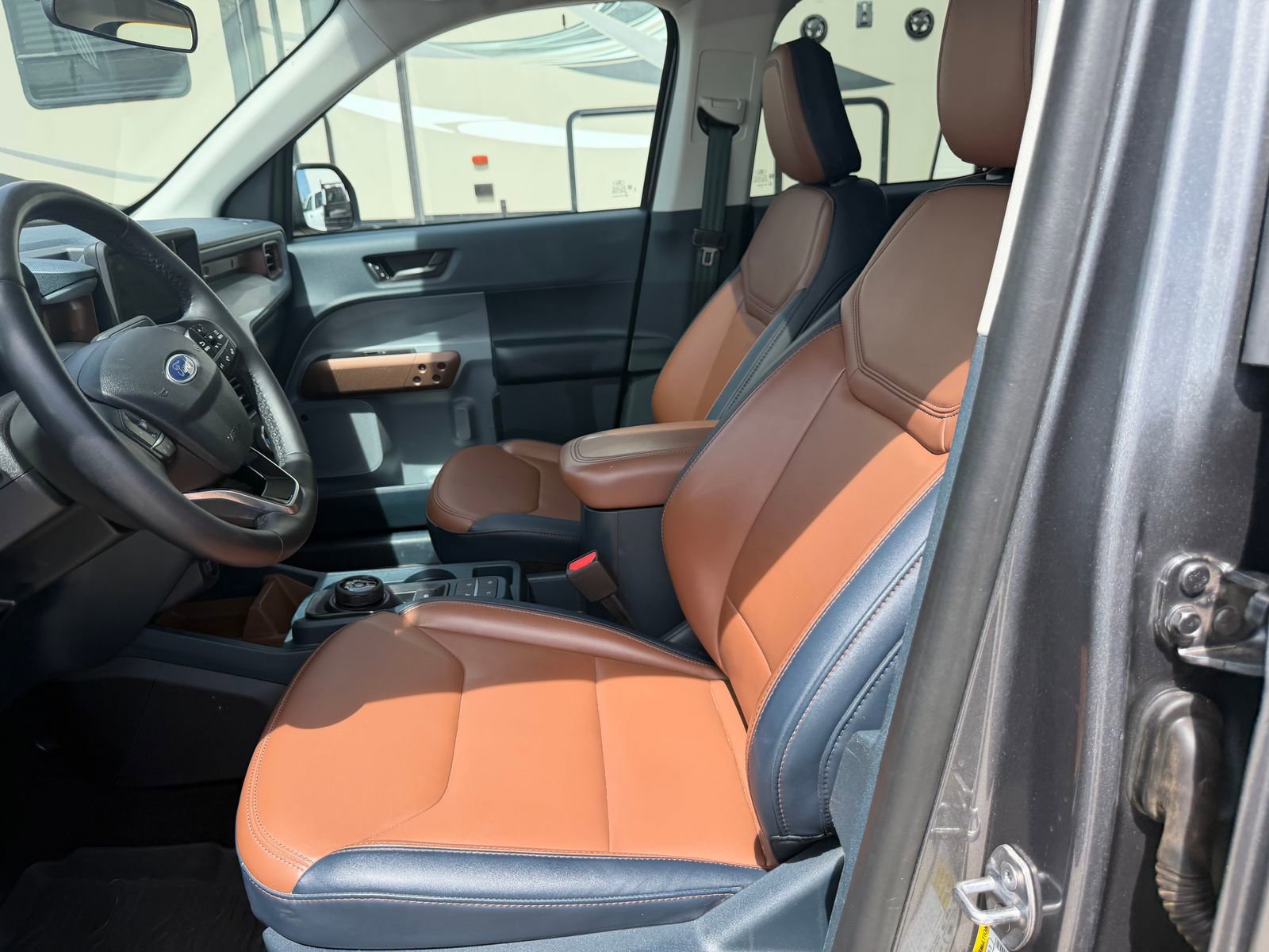 Used 2023 Ford Maverick Lariat w/ Lariat Luxury Package AWD/4WD image 14