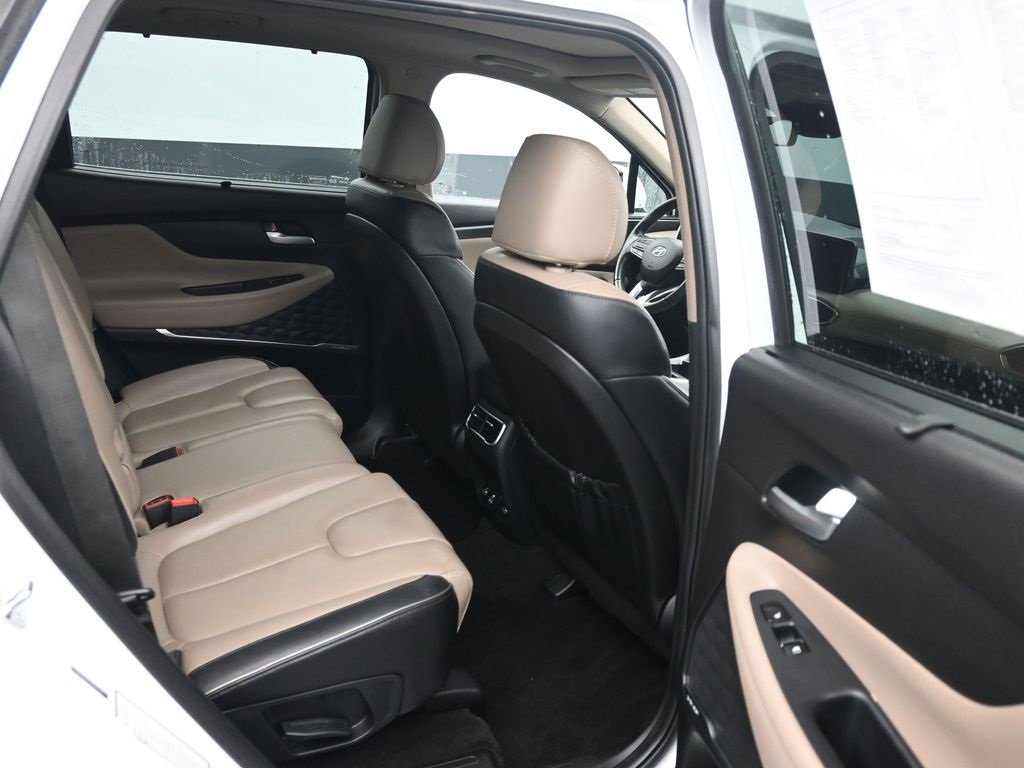 Used 2023 Hyundai Santa Fe Limited image 15