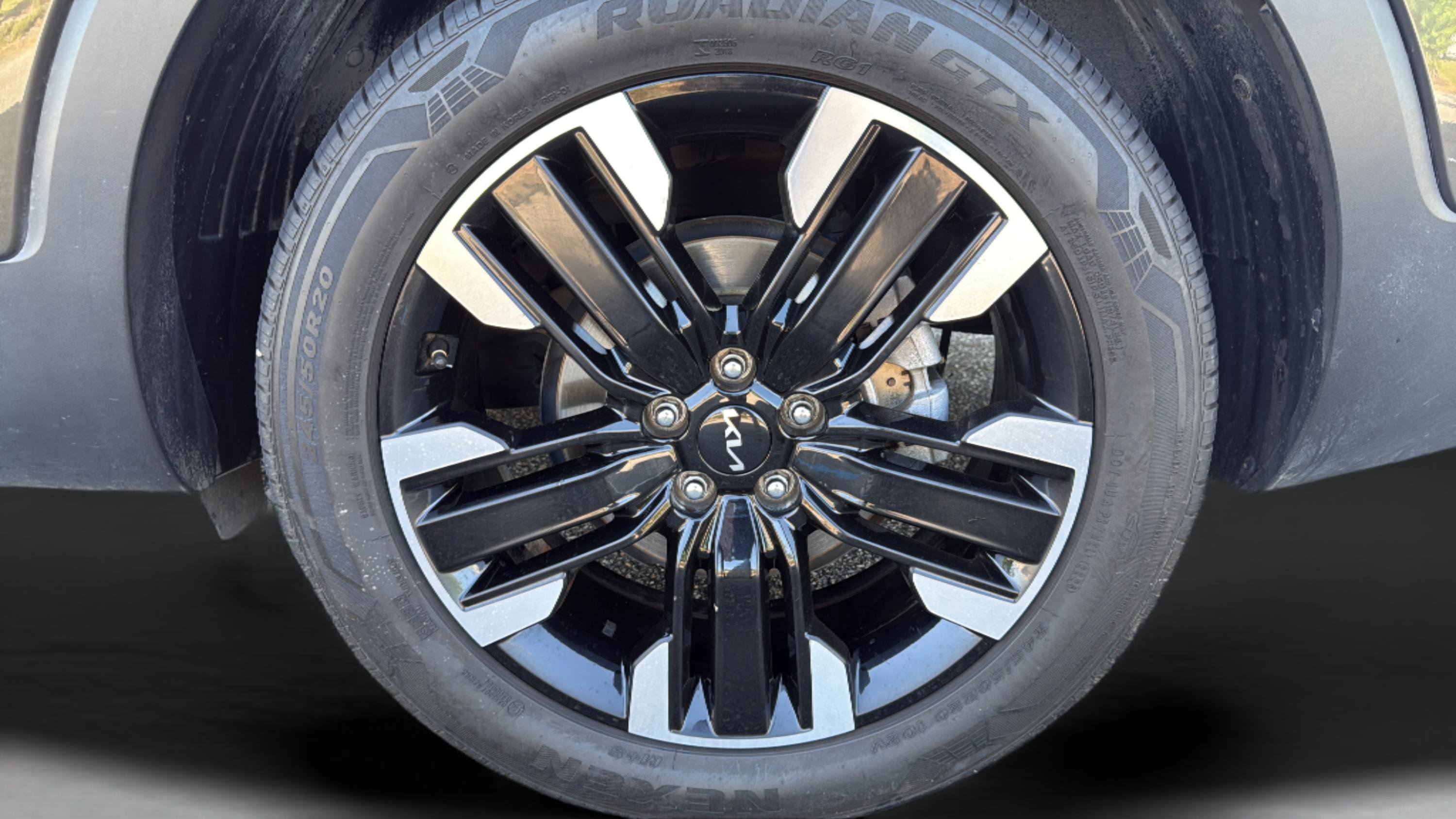 Used 2024 Kia Telluride SX FWD image 51