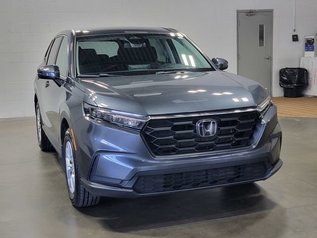 Used 2025 Honda CR-V LX image 4