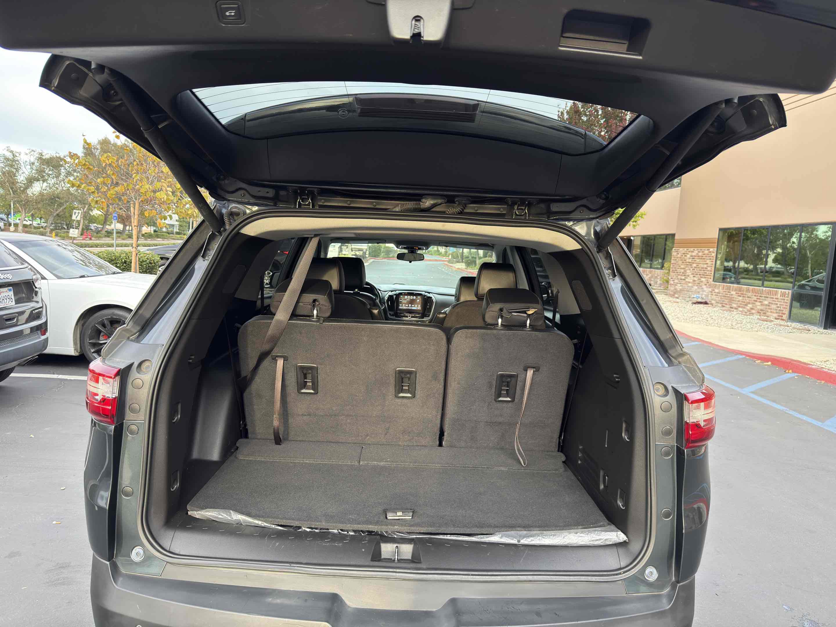 Used 2019 Chevrolet Traverse LT w/ LPO, Floor Liner Package image 83