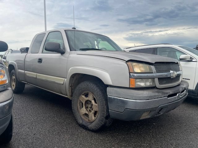Used 2005 Chevrolet Silverado 1500 LS w/ Light Duty Power Package AWD/4WD image 6
