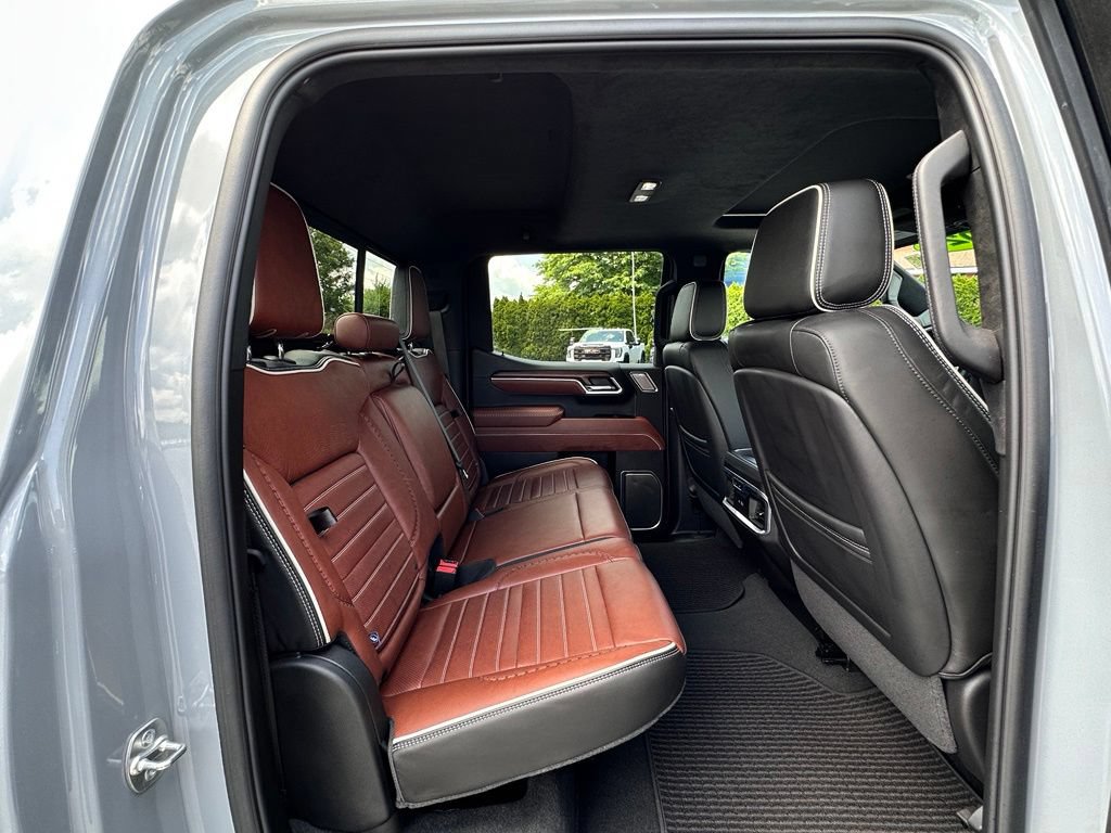 Certified 2025 GMC Sierra 1500 Denali Ultimate AWD/4WD image 17
