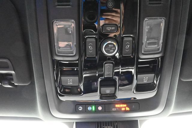 New 2026 Chevrolet Suburban RST w/ RST Capability Package AWD/4WD image 43