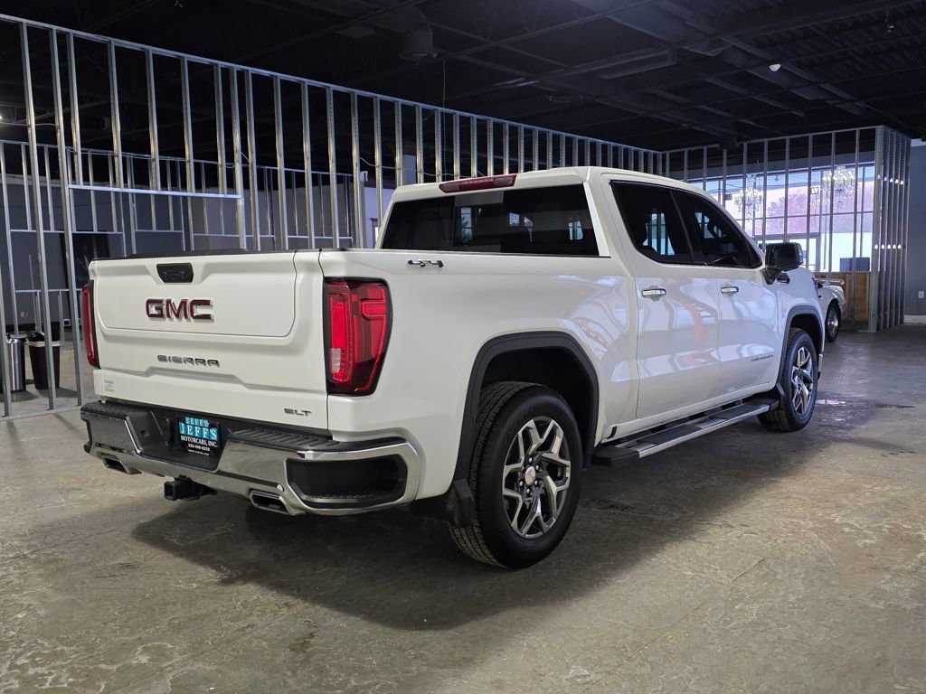 Used 2023 GMC Sierra 1500 SLT w/ SLT Premium Package image 4