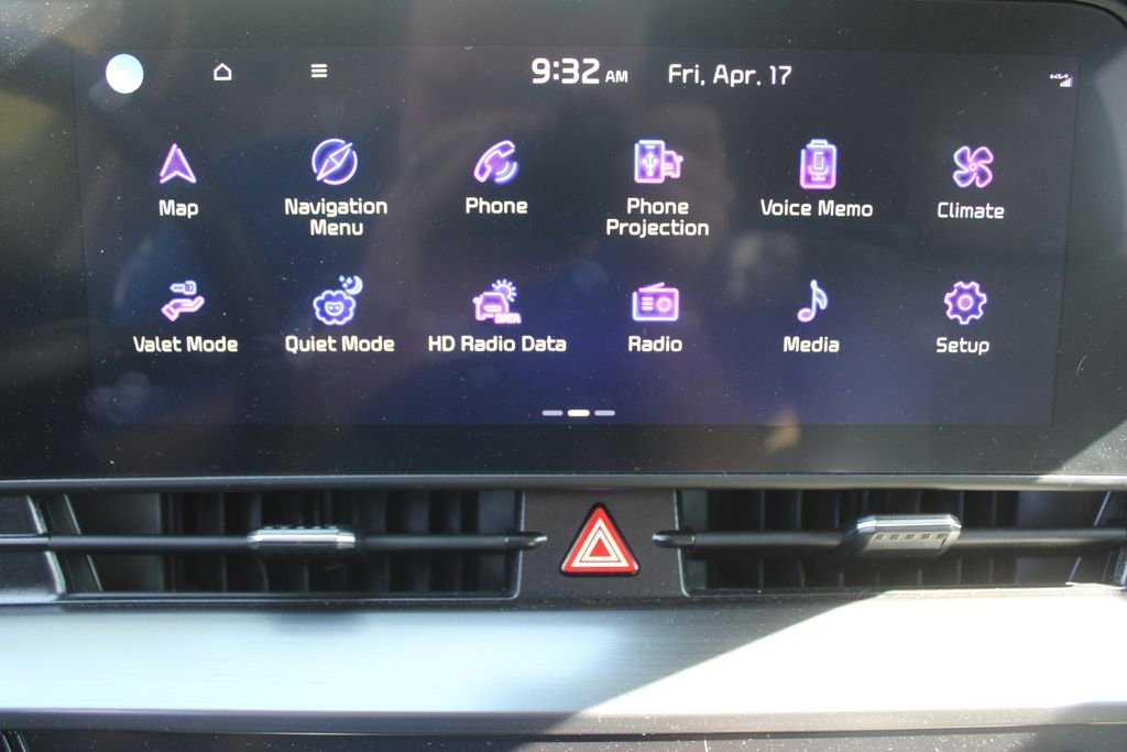 Used 2024 Kia Sportage EX image 39