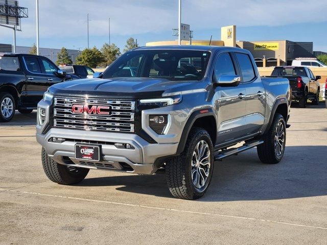 Used 2024 GMC Canyon Denali image 11