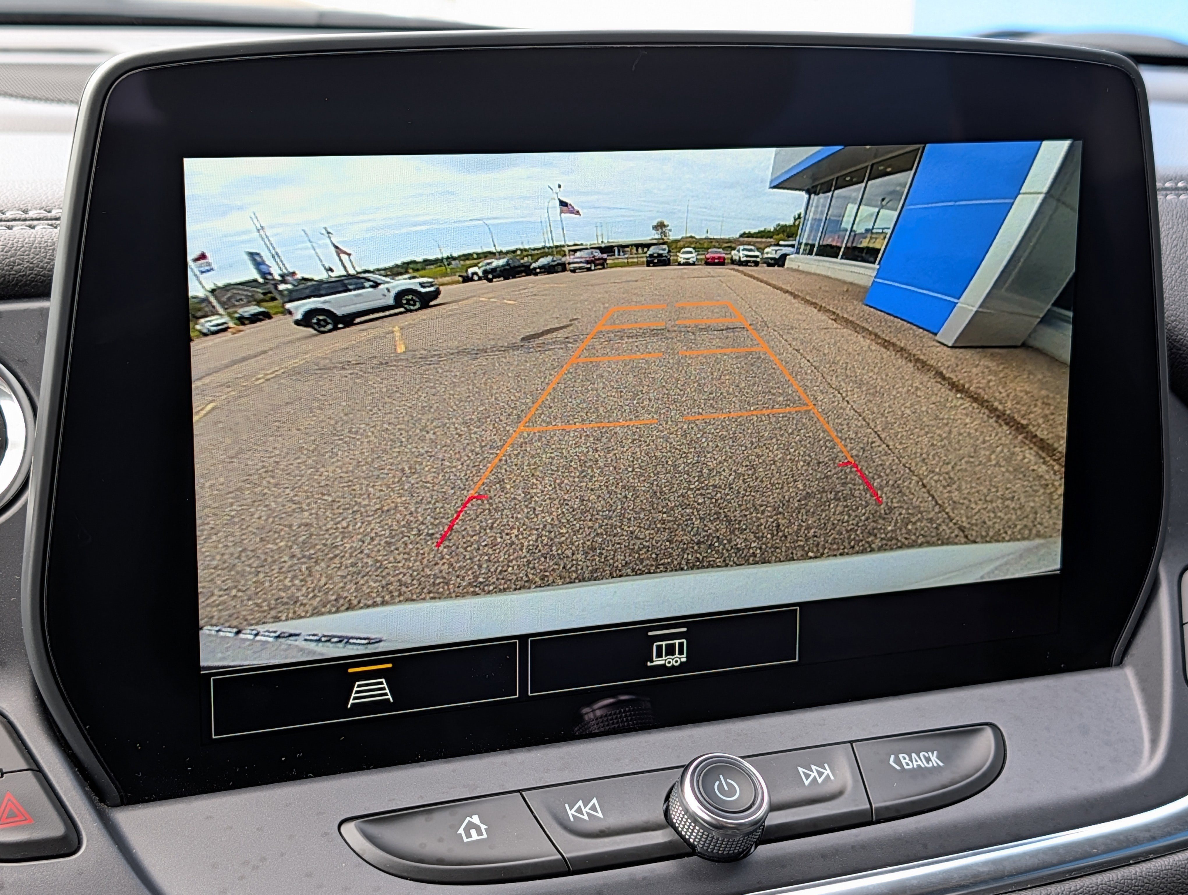 Certified 2025 Chevrolet Blazer LT AWD/4WD image 27